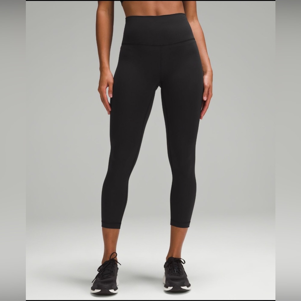 Wunder Train High-Rise Crop 23", Black, Size 6